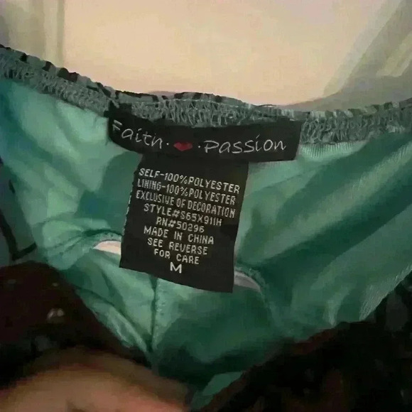 90s Faith and Passion Tank - Picture 3 of 4